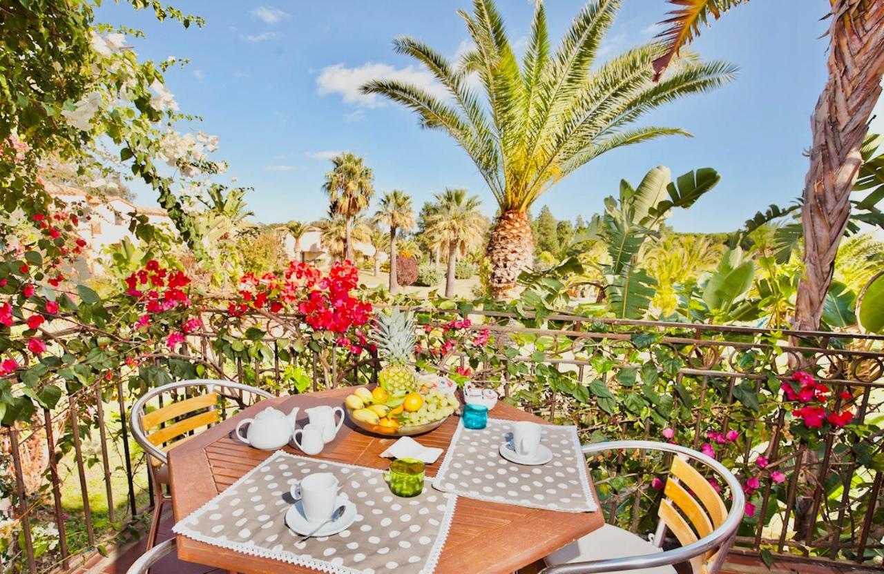 Apartments In Residence With Swimming Pool In Santa Margherita Di Pula, 250 Meters From The Sea Εξωτερικό φωτογραφία